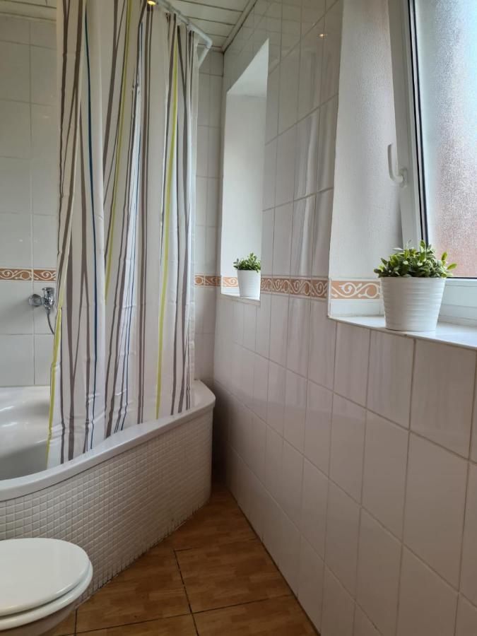 Отель Bei Chogman Gronau  Экстерьер фото